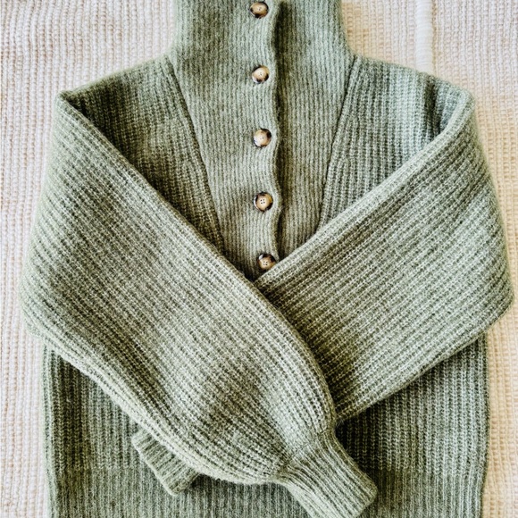 EUC Sezane Micky Jumper in Green XS No Flaws! - Picture 2 of 10